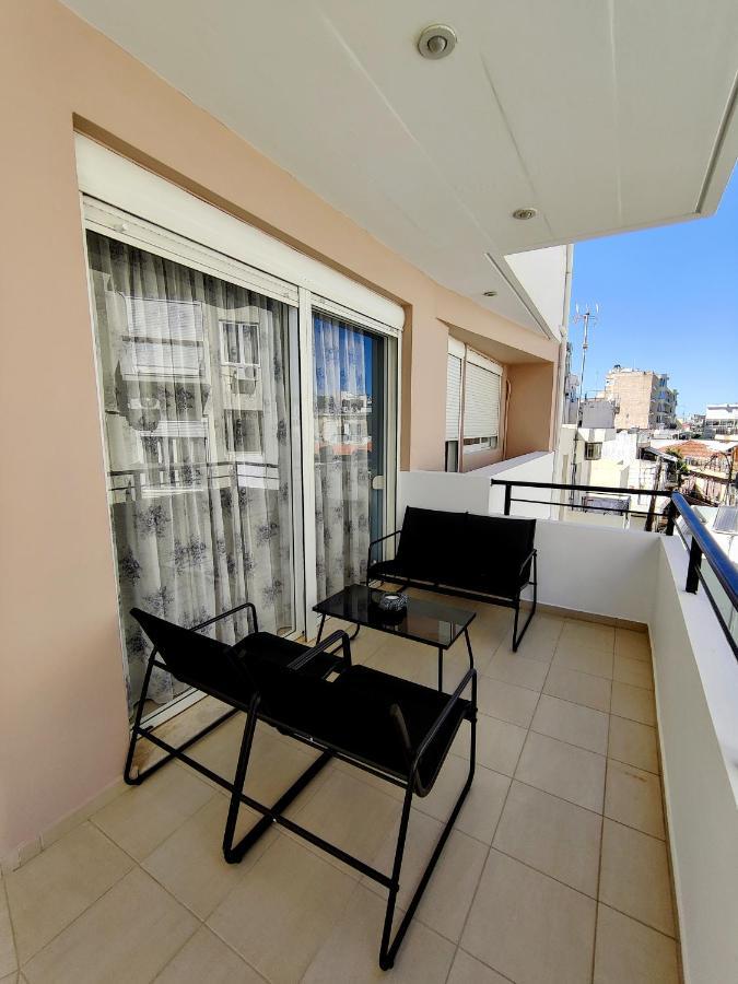 City Center Oasis In Light Green Iraklio Exterior foto