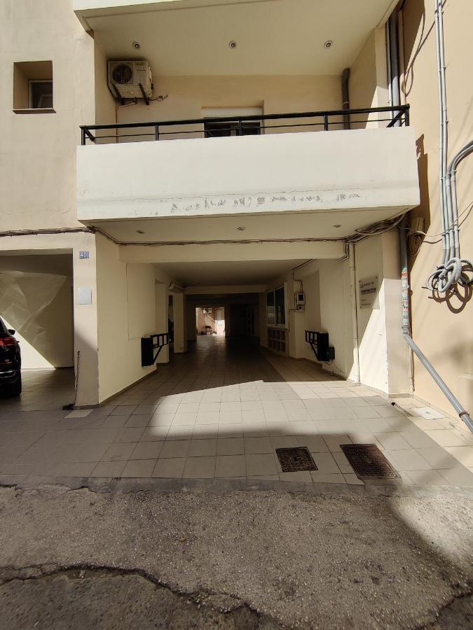 City Center Oasis In Light Green Iraklio Exterior foto